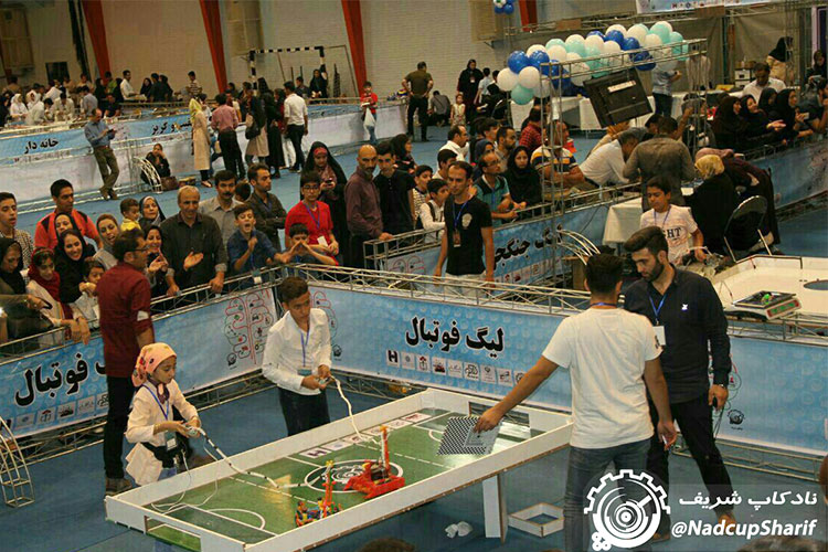فوتبال دوره دوم ابتدایی نادکاپ شریف